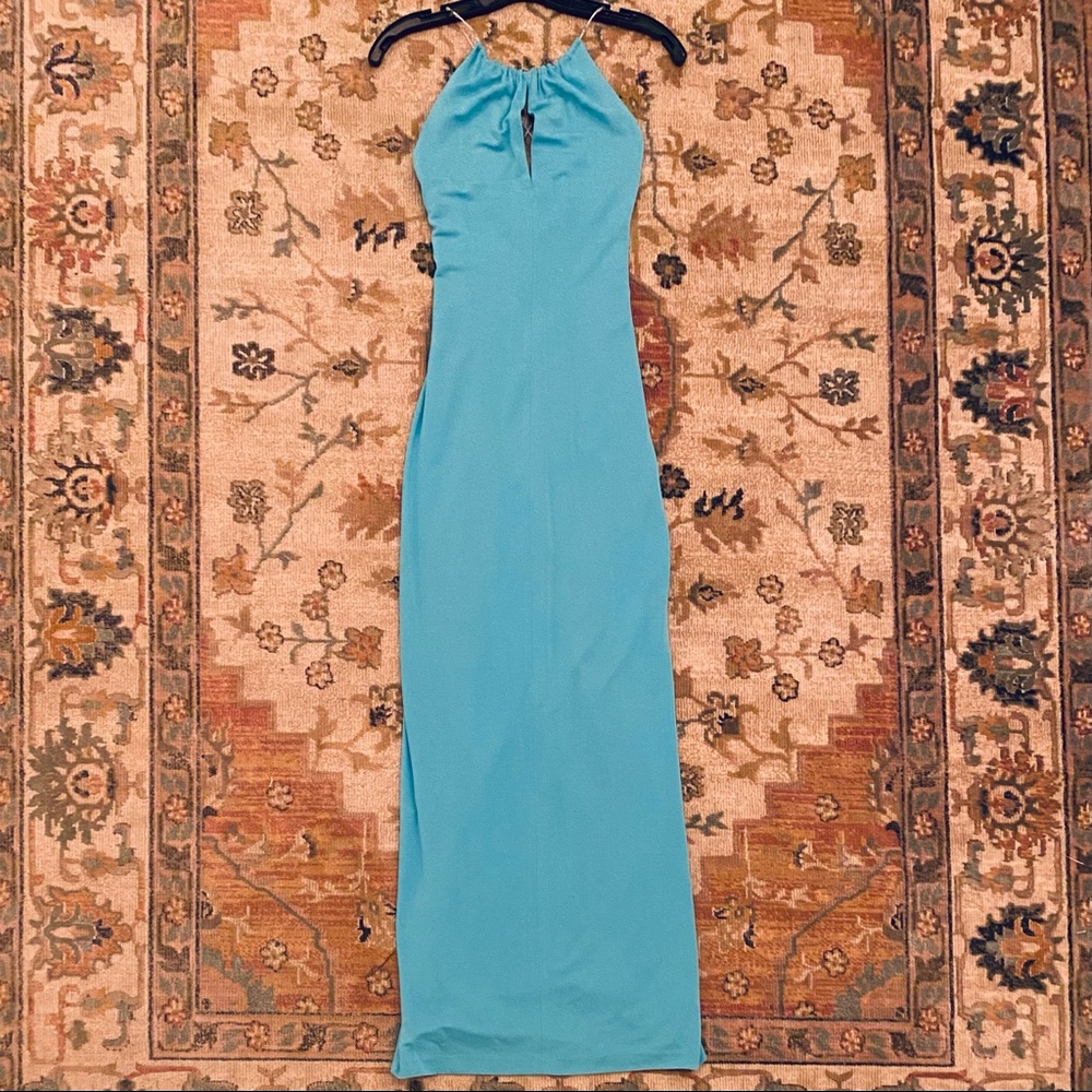 Vintage Y2K Prom Gown by Kay Unger. Size 4. Blue. Beautiful beaded strap detail.
